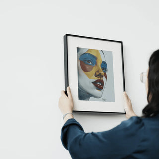 AI Powered E-Ink Spectra 6 Color Display Picture Frame | Black Aluminum Frame