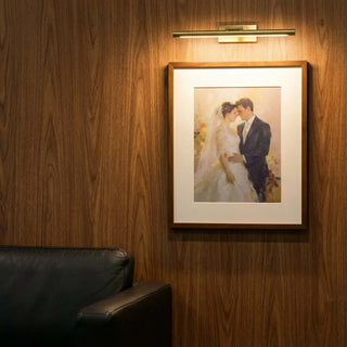 AI Powered E-Ink Spectra 6 Color Display Picture Frame | Handmade Walnut Frame