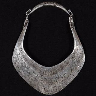 Handmade Tribal Necklaces Shadow Box Wall Décor (MS57083A/C)